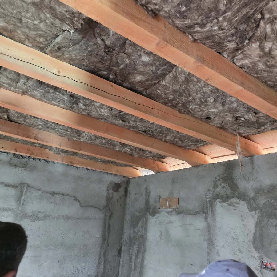 Izolație vată minerală acoperiș